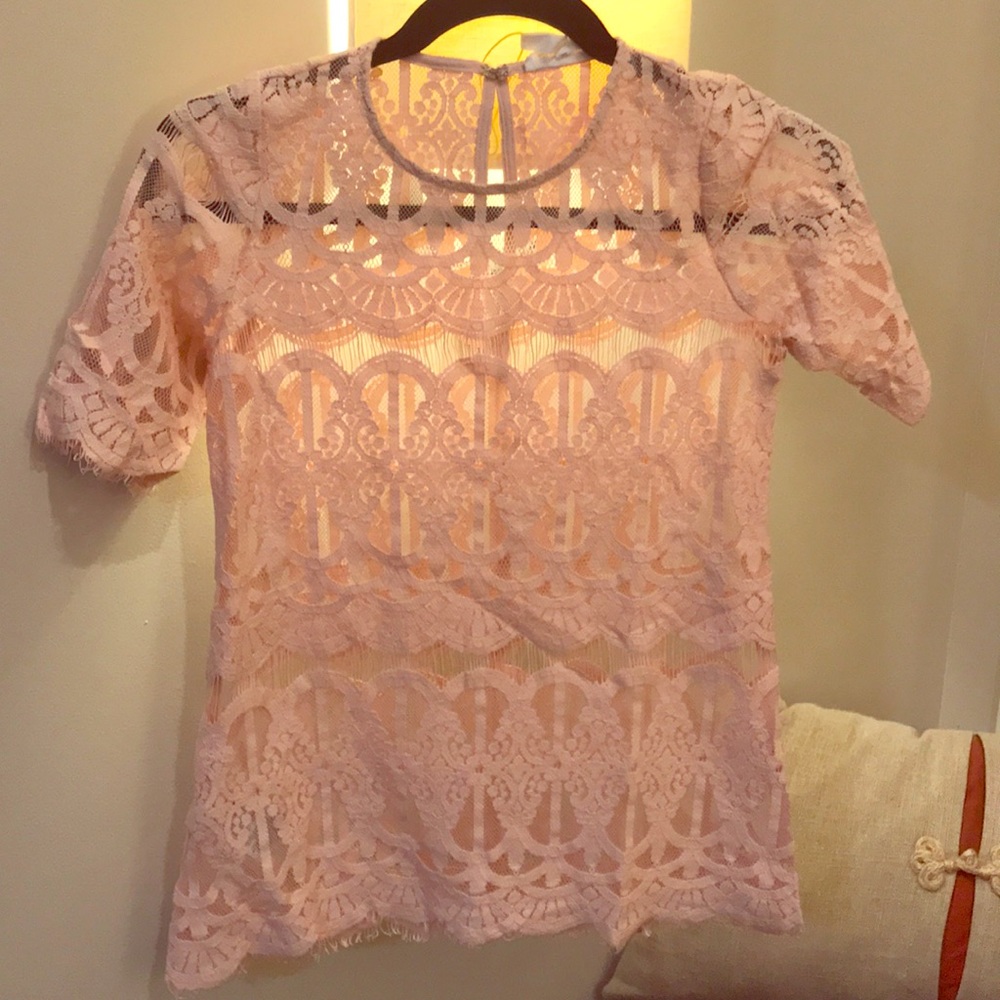 BCBgeneration pink lace top